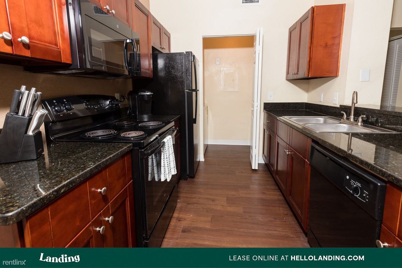 Landing Furnished Apartment Lector 85 - Photo 3 of 17