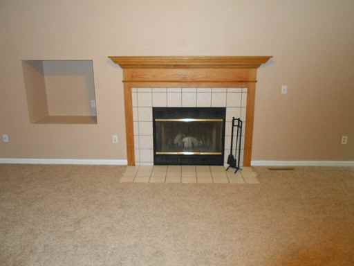 3405 Lombard Dr - Photo 3 of 29