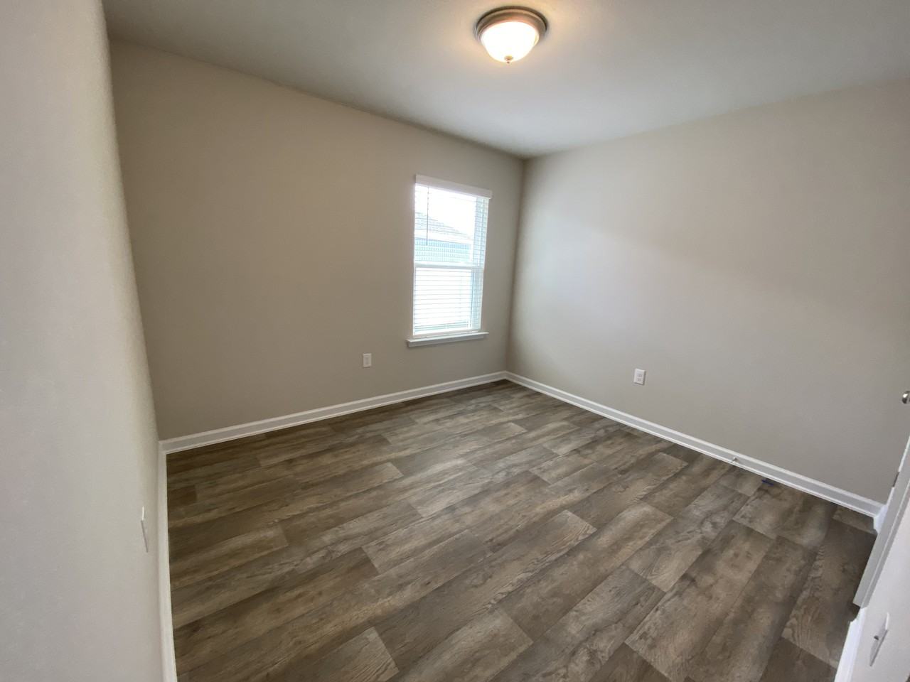 24501 Tepin Ln - Photo 5 of 19