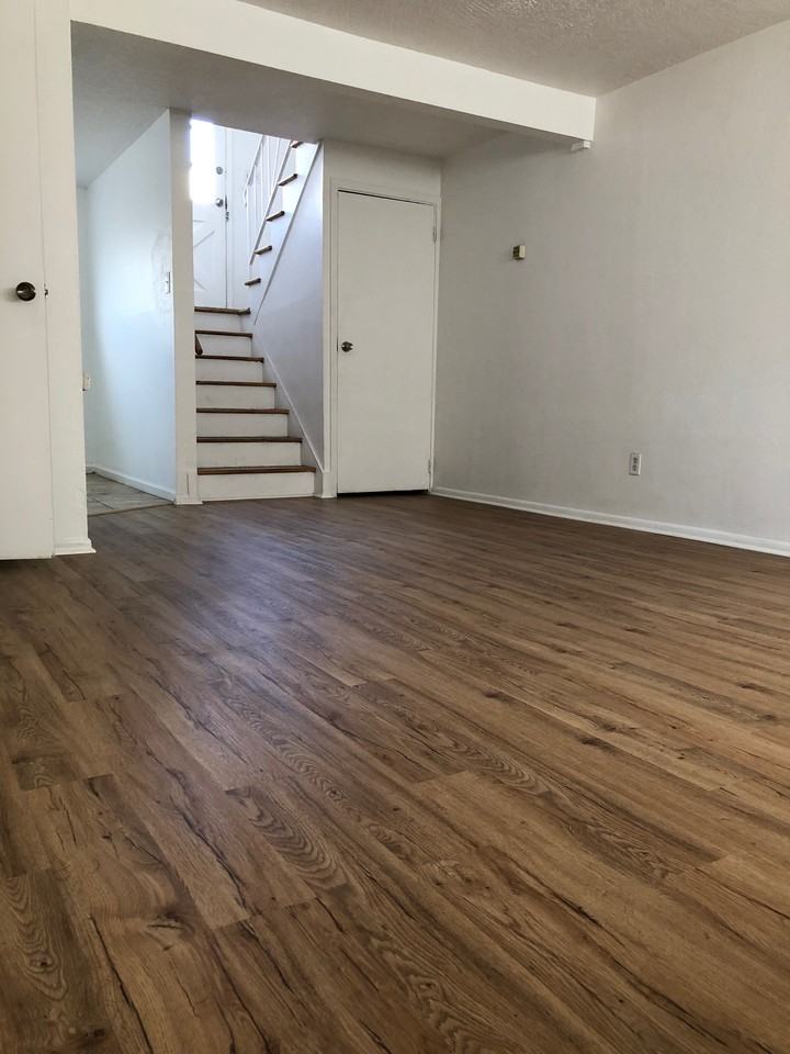 1601 Lead Ave Se - Photo 3 of 34