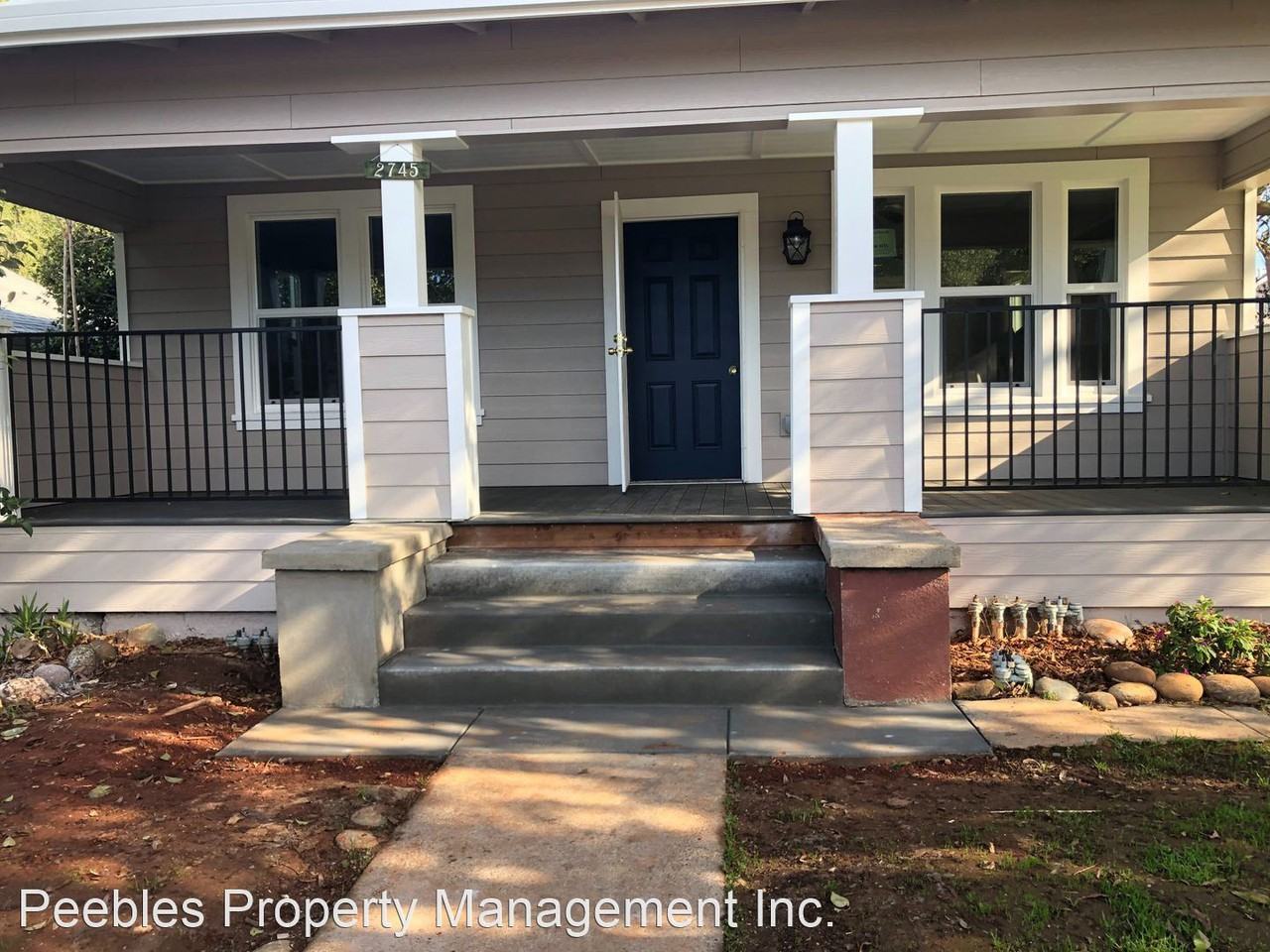 2745 Myers St - Photo 2 of 8