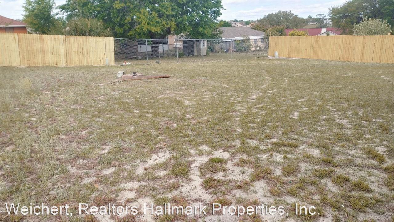 3346 Princess Diana Blvd - Photo 2 of 11