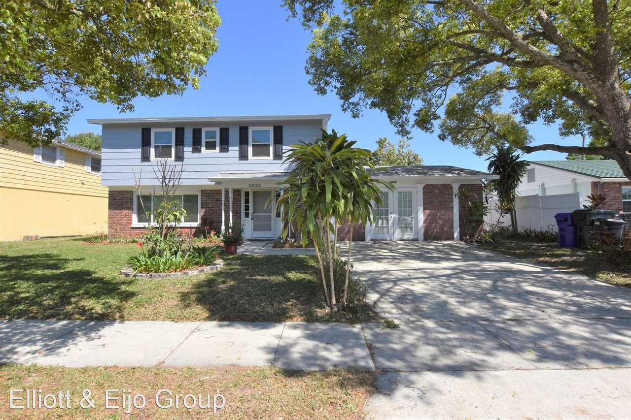 1826 Seneca Ave - Photo 2 of 35