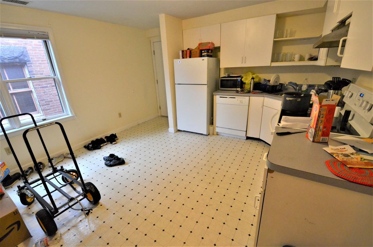 58 Hemenway St #3F