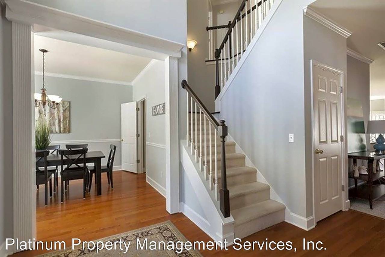 1985 Peachbluff Dr - Photo 3 of 27