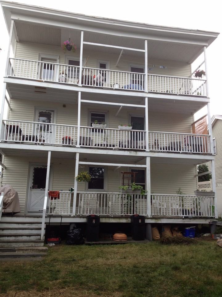 6 Horton St #2 - Photo 2 of 3