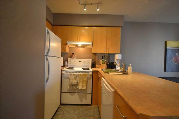 26 Douro Street - Photo 3 of 13