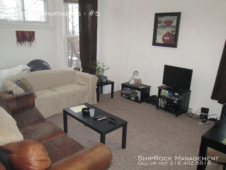 Windsor Apartments #5 - Photo 3 of 7