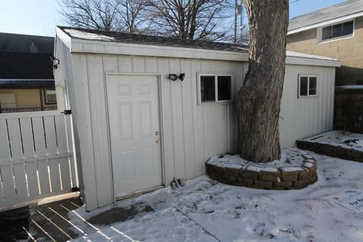 2428 S 17th St - Photo 3 of 14