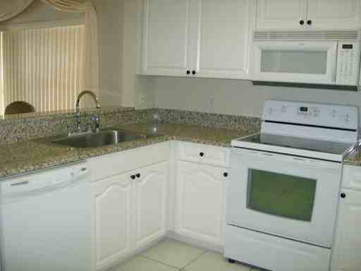 2116 Braxton St - Photo 3 of 18