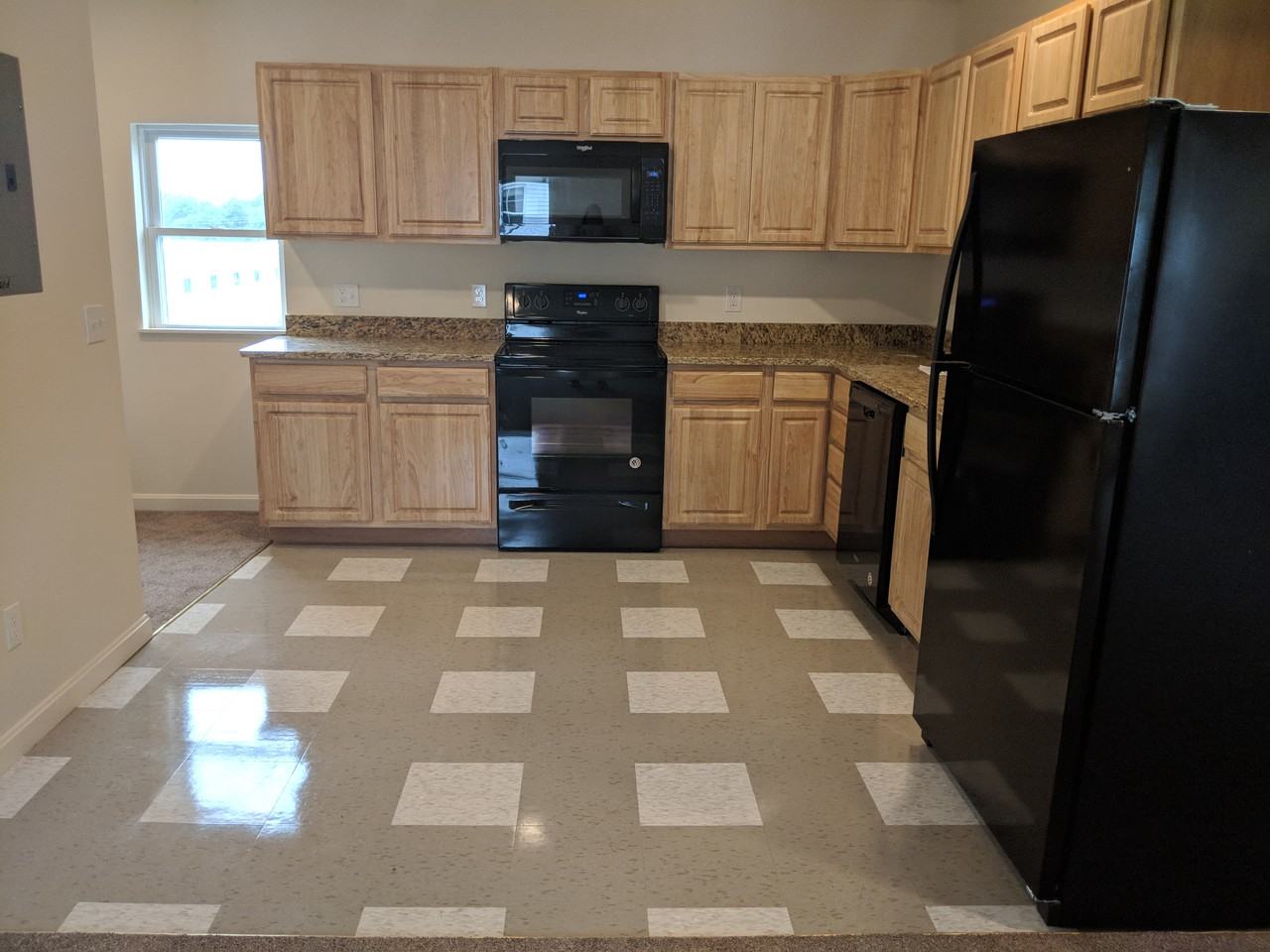 39 Bowers Street #B - Photo 3 of 5