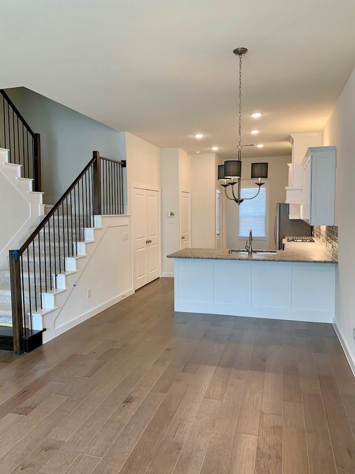 1174 Lake City Ave - Photo 3 of 13