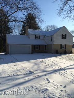 27738 Lathrup Blvd - Photo 2 of 6