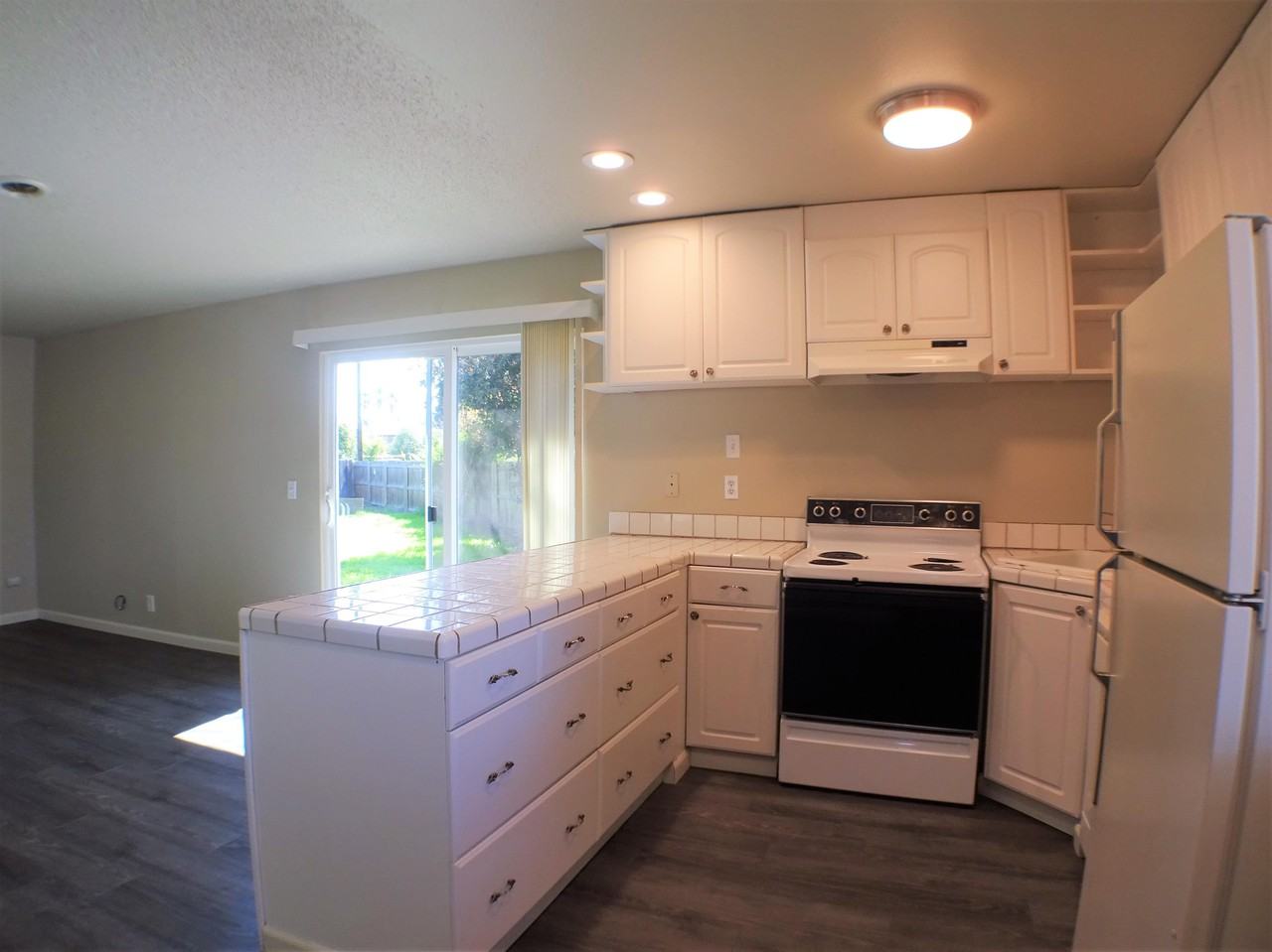 28 Santos Way #1 - Photo 5 of 11