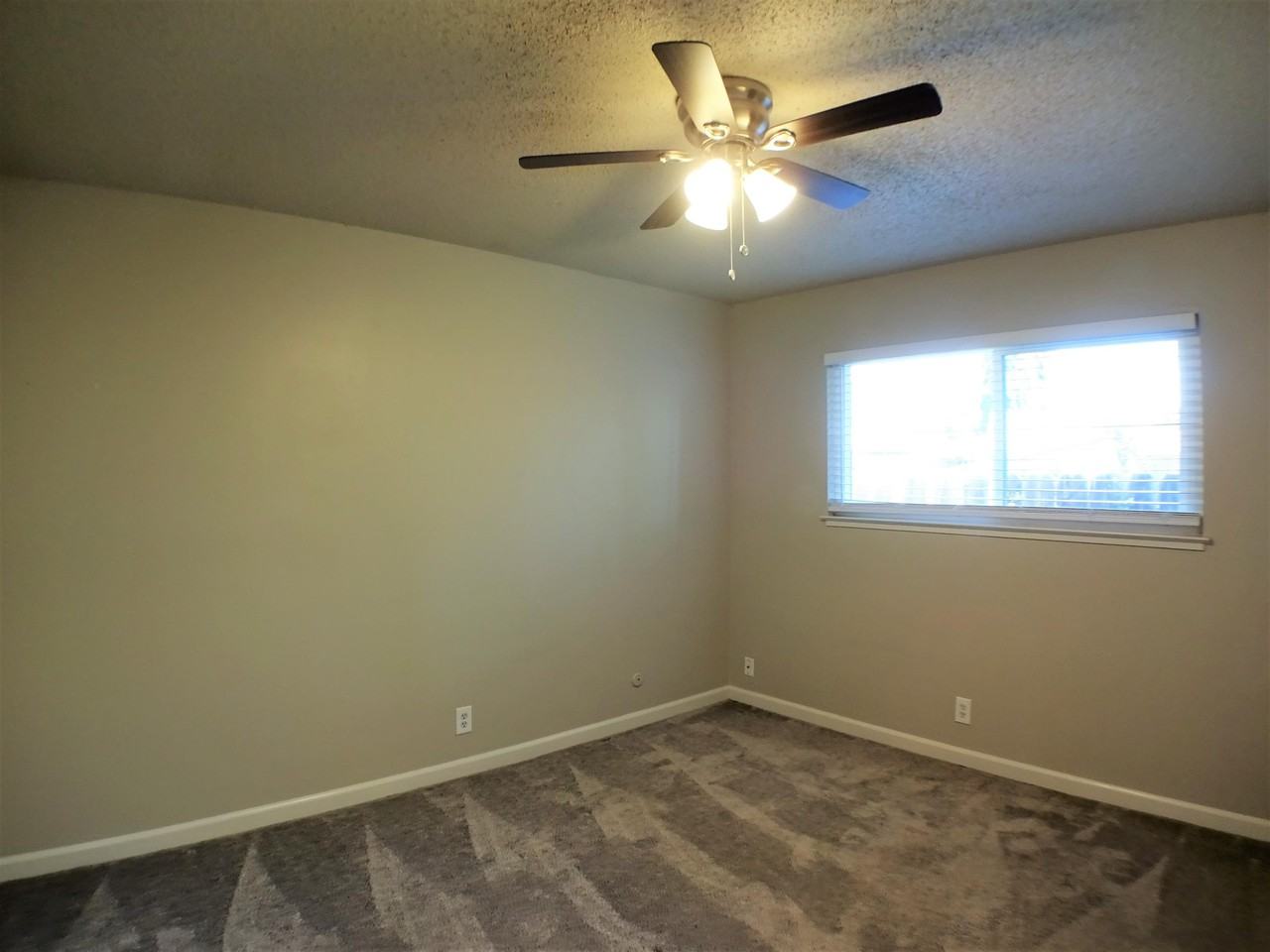 28 Santos Way #1 - Photo 6 of 11