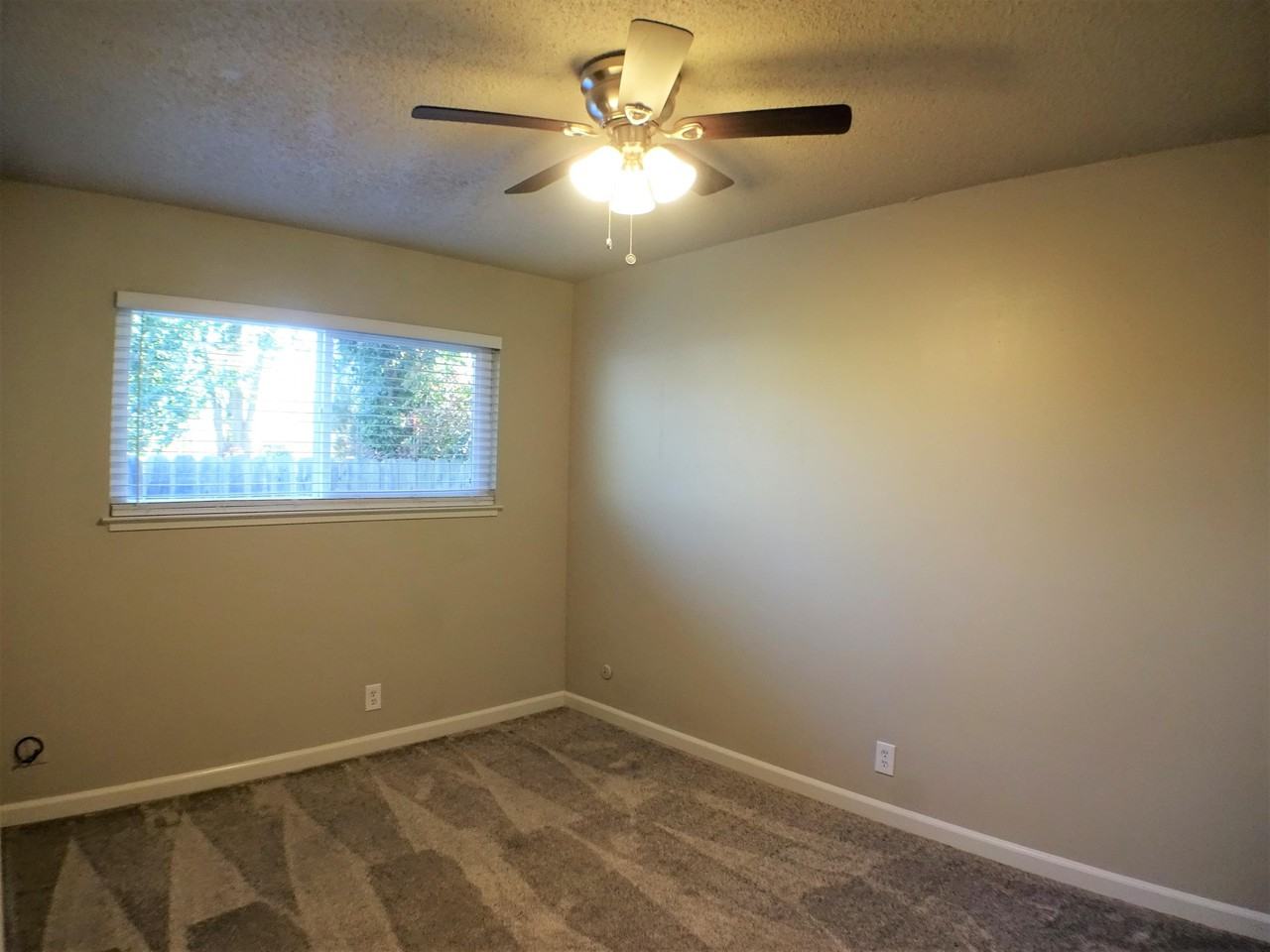 28 Santos Way #1 - Photo 7 of 11