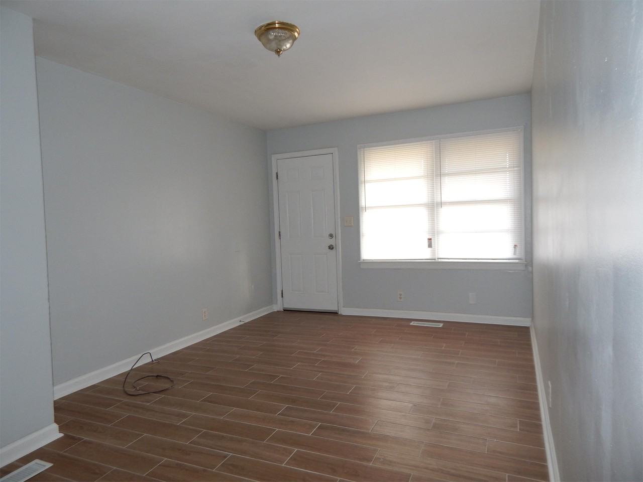 1019B Mckee Rd #16 - Photo 2 of 10