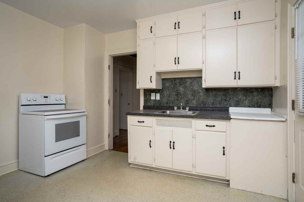 1113 Pitt Street #1113 - Photo 6 of 8