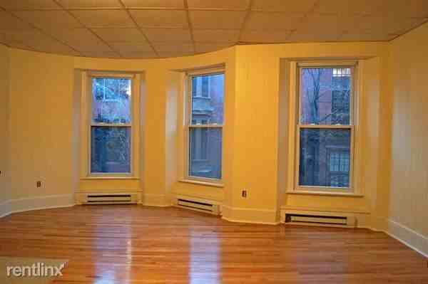 71 Pickney St - Photo 2 of 3