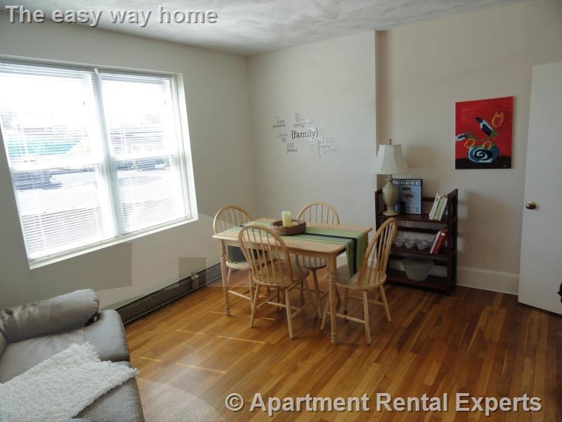 402 Highland Ave #32 - Photo 4 of 12