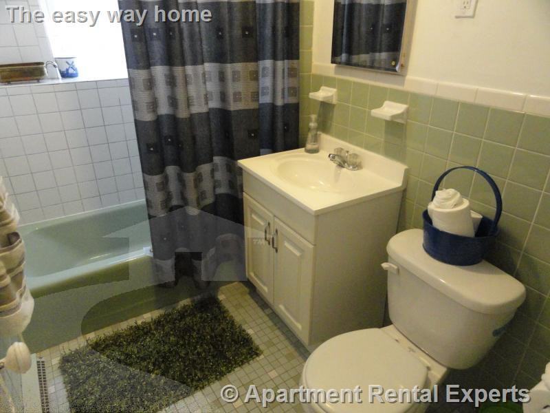 402 Highland Ave #32 - Photo 5 of 12