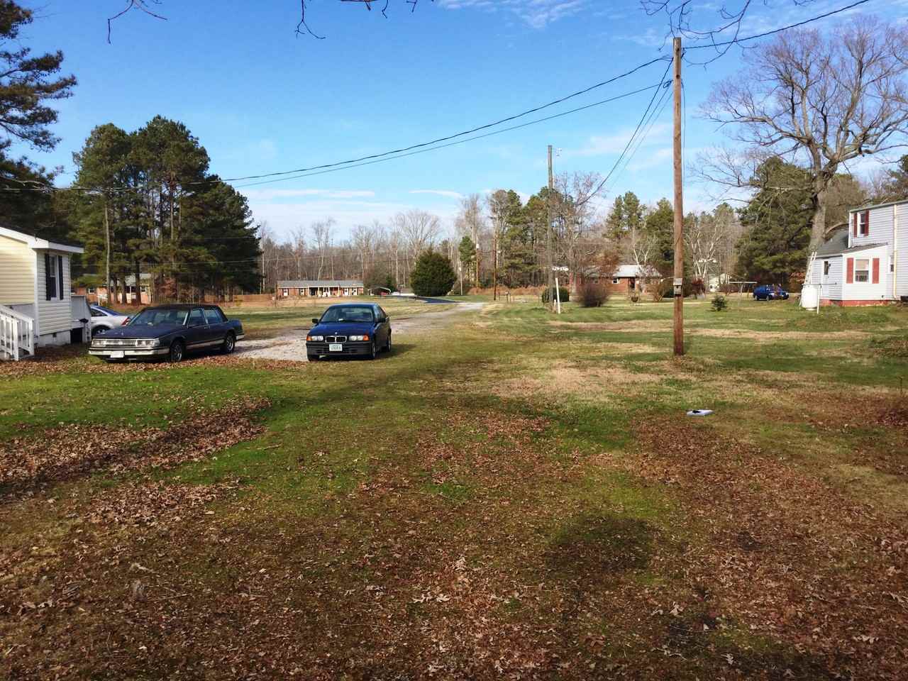 2217 Clary Rd - Photo 2 of 11