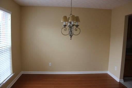 742 Whitedove Dr - Photo 3 of 10