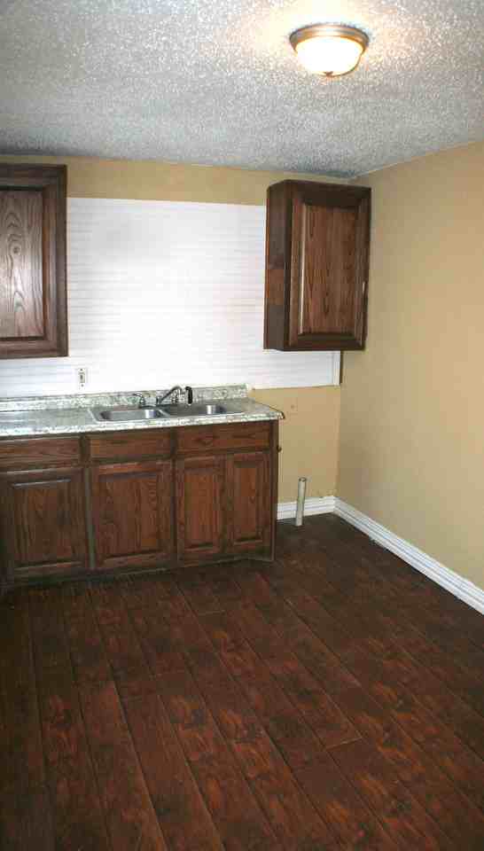 4113 Chickasaw Ave - Photo 3 of 6