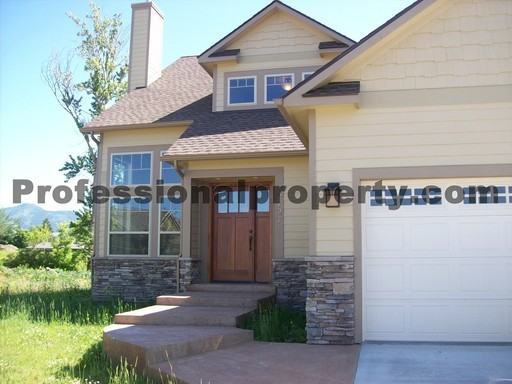 2727 Juneau Ct - Photo 3 of 15