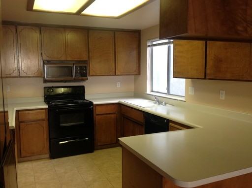 3610 Forest Glenn Dr - Photo 2 of 13