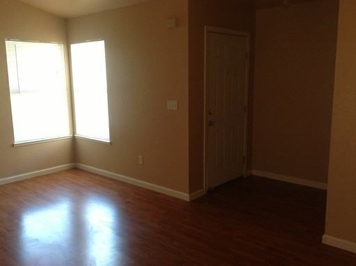 3610 Forest Glenn Dr - Photo 3 of 13