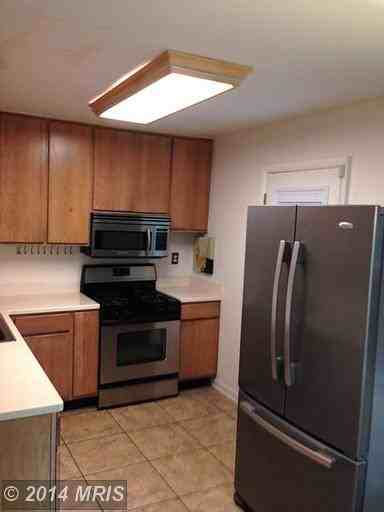 8126 Imperial Dr #5H - Photo 3 of 24