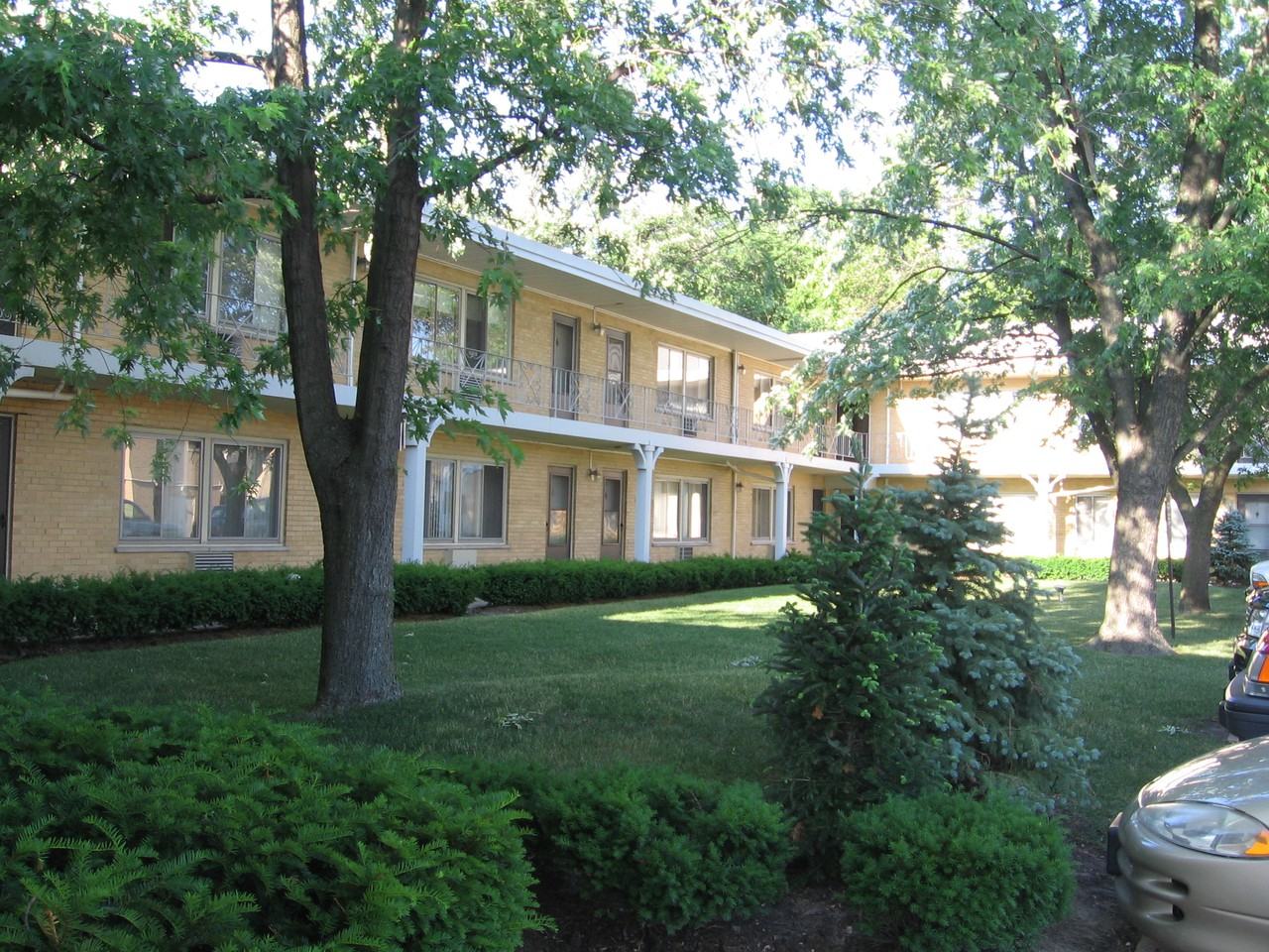 Sunset Ridge Apartments Of Glenview 1603 Waukegan Road