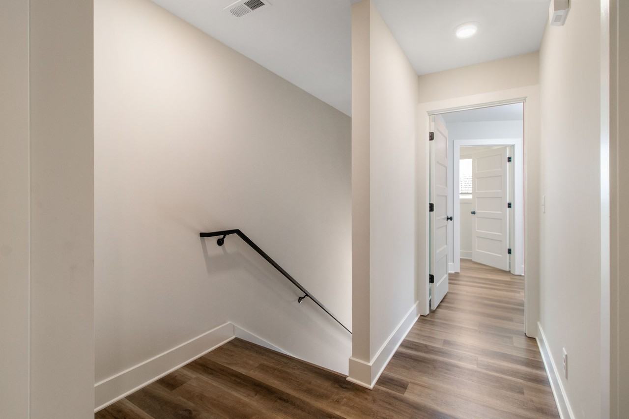 160 Excell Rd #C - Photo 7 of 34