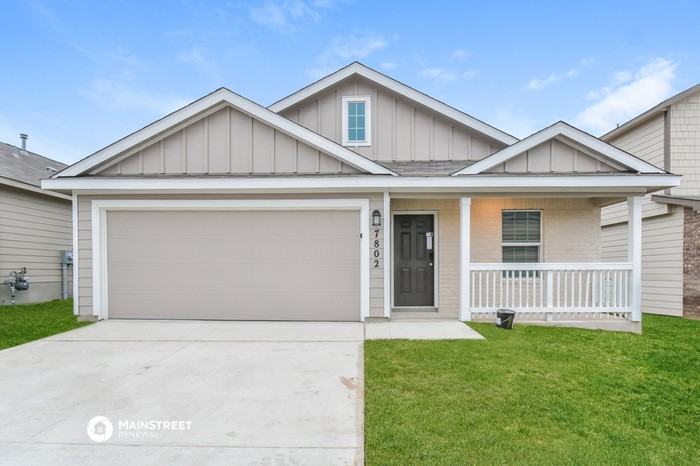 7802 Annex St - Photo 2 of 17