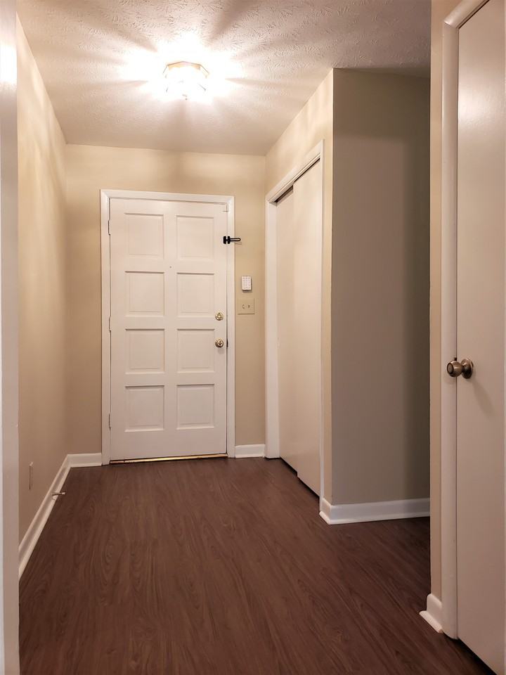 2318 Vinkara Drive - Photo 2 of 20