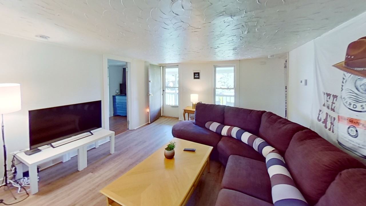 59 South East Street 4, Amherst, MA 01002 3 Bedroom Apartment for