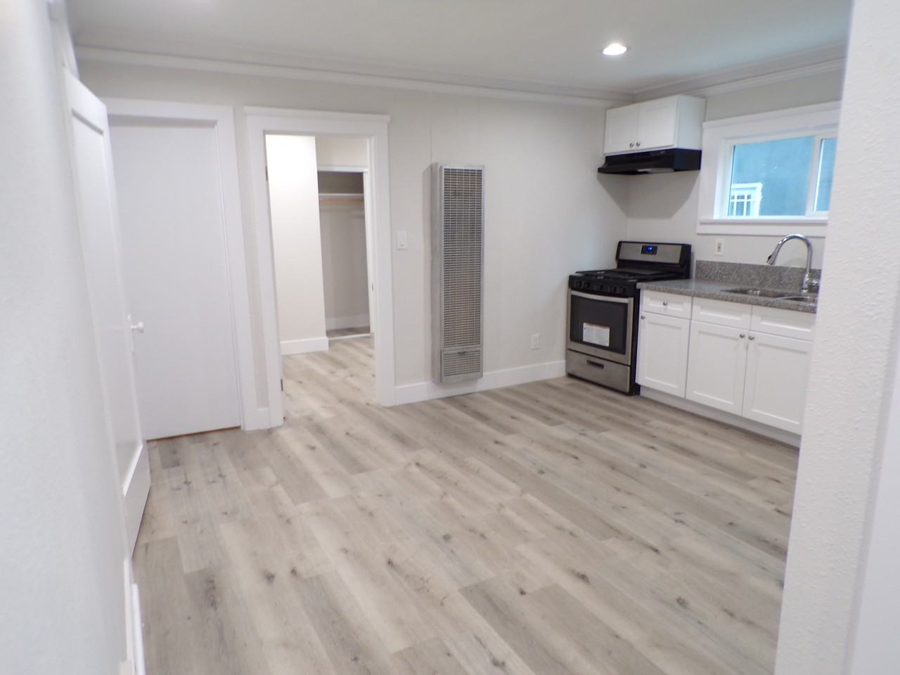 5526 Franklin Ave #5526 - Photo 2 of 27
