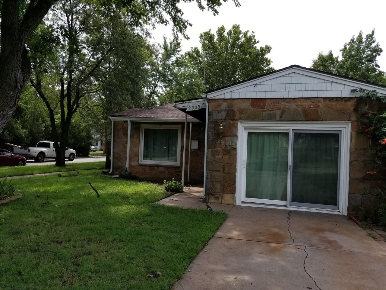 2903 W Douglas Ave #1 - Photo 2 of 9