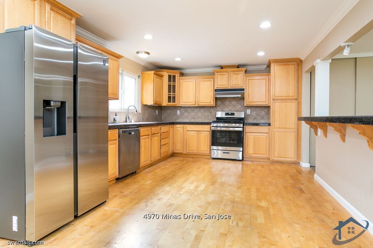 4970 Minas Drive - Photo 2 of 31