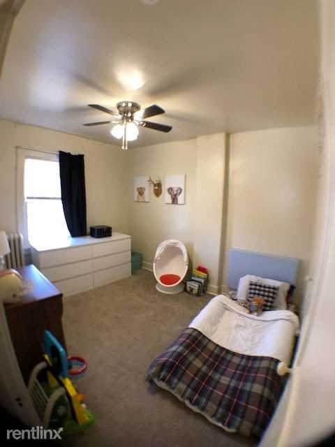 2346 Sherbrook St - Photo 3 of 19