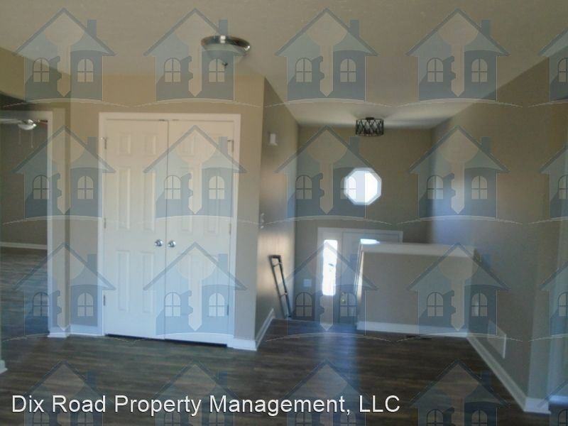 794 Carriage Hill Ln - Photo 2 of 17