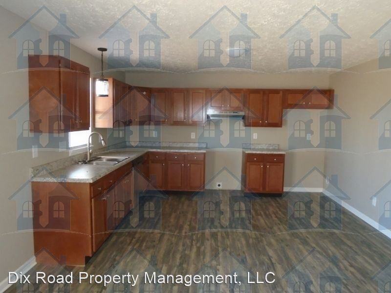 794 Carriage Hill Ln - Photo 3 of 17