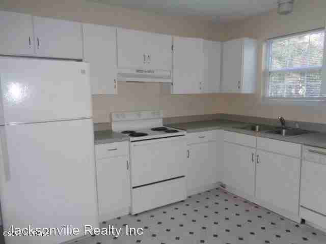 107 Glenside Ct - Photo 2 of 7