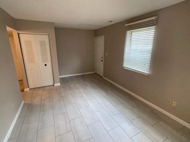 1662 E Swan Cir - Photo 2 of 25