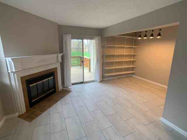 1662 E Swan Cir - Photo 3 of 25