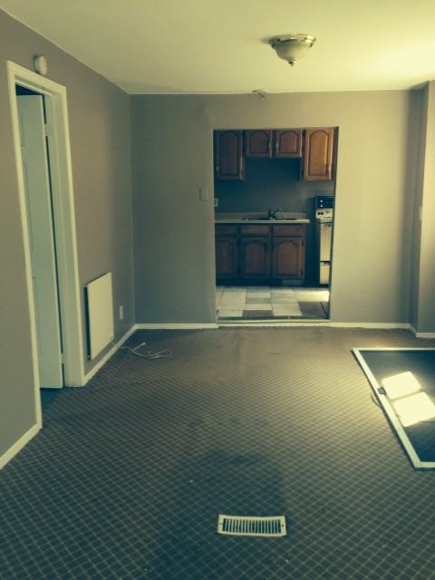 807 Albert Rd - Photo 2 of 10