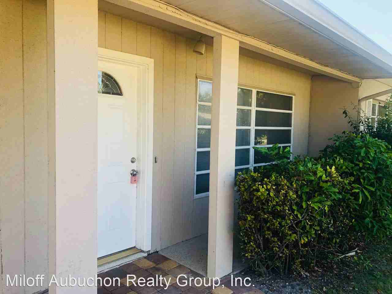 5229 Versailles Ct - Photo 2 of 18