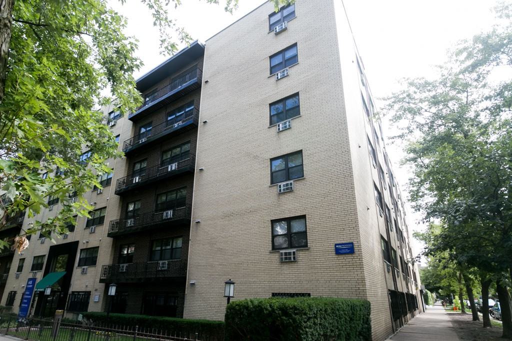 445 W Barry Ave 416, Chicago, IL 60657 Studio Apartment for Rent