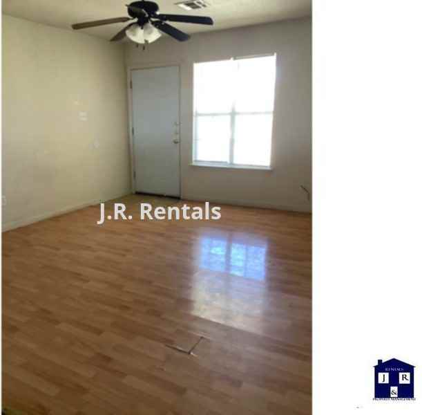 413 Brittney Way #C - Photo 3 of 20